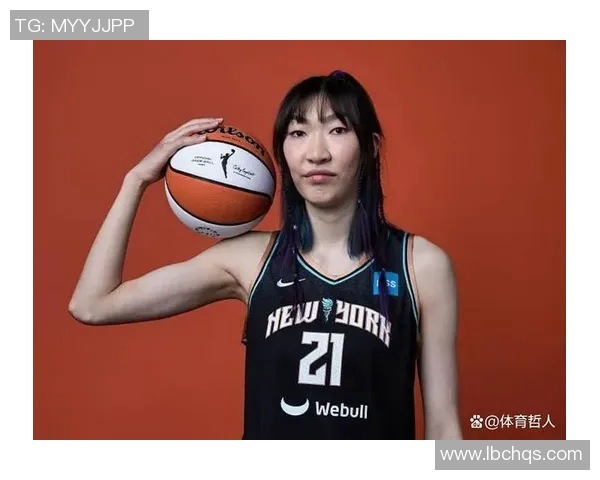 南京篮球队在世界杯积分榜上以71分稳居第一位置展现强劲实力