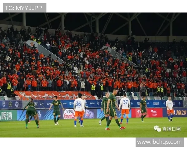 广州足球队近期状态全面解析与对比分析